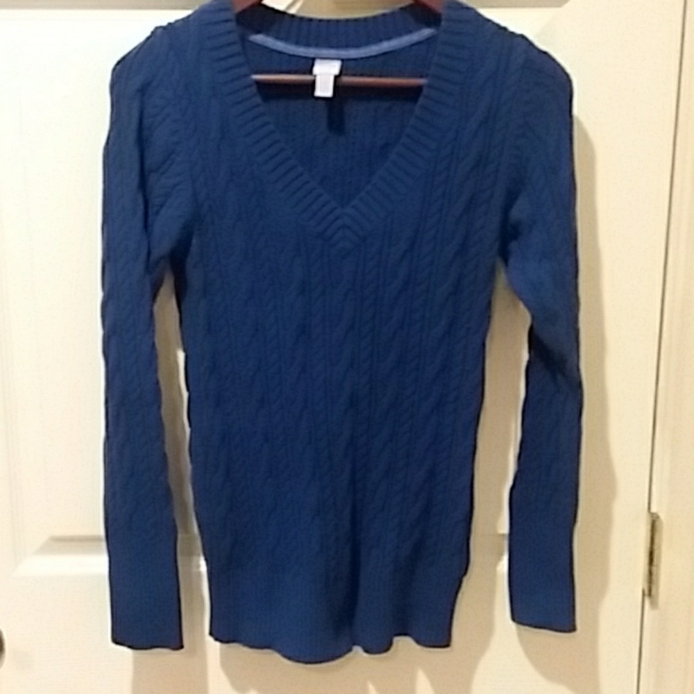 Women's sweater